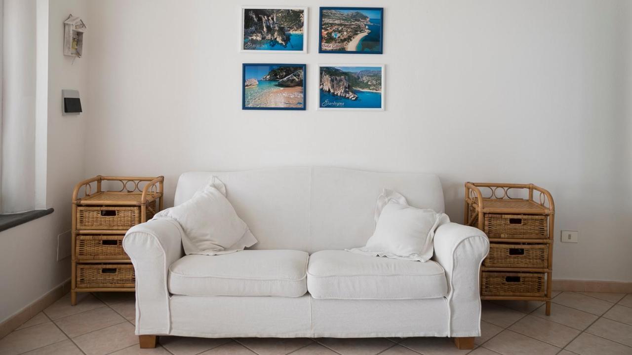 Appartement Oasi In Centro - Cala Gonone Extérieur photo