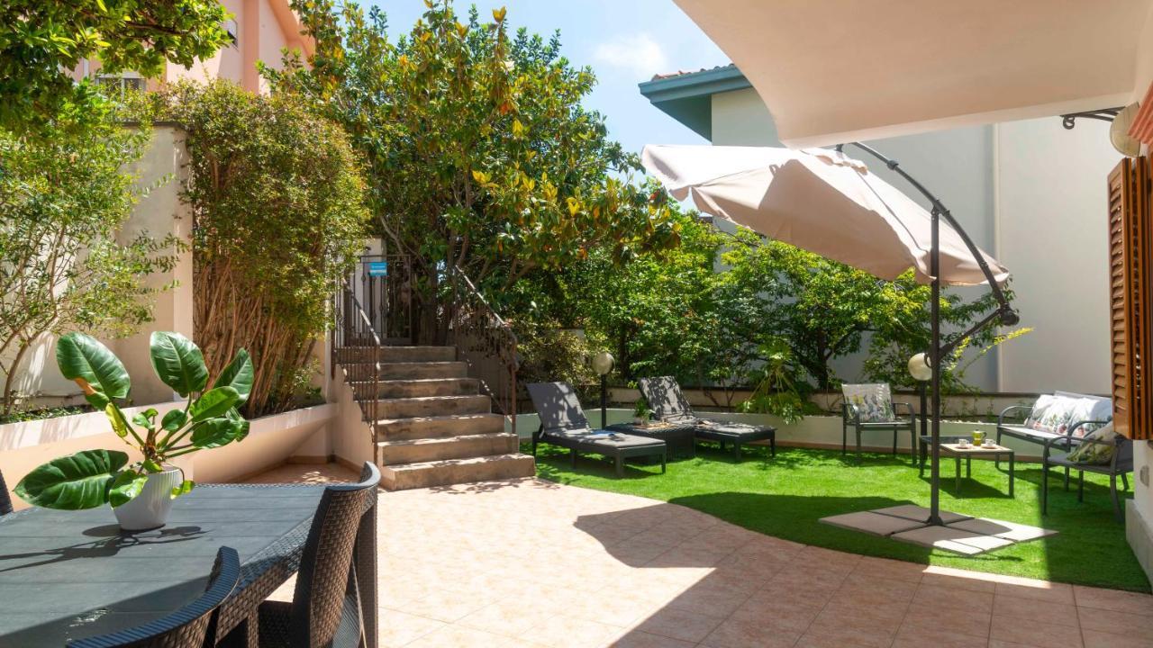 Appartement Oasi In Centro - Cala Gonone Extérieur photo
